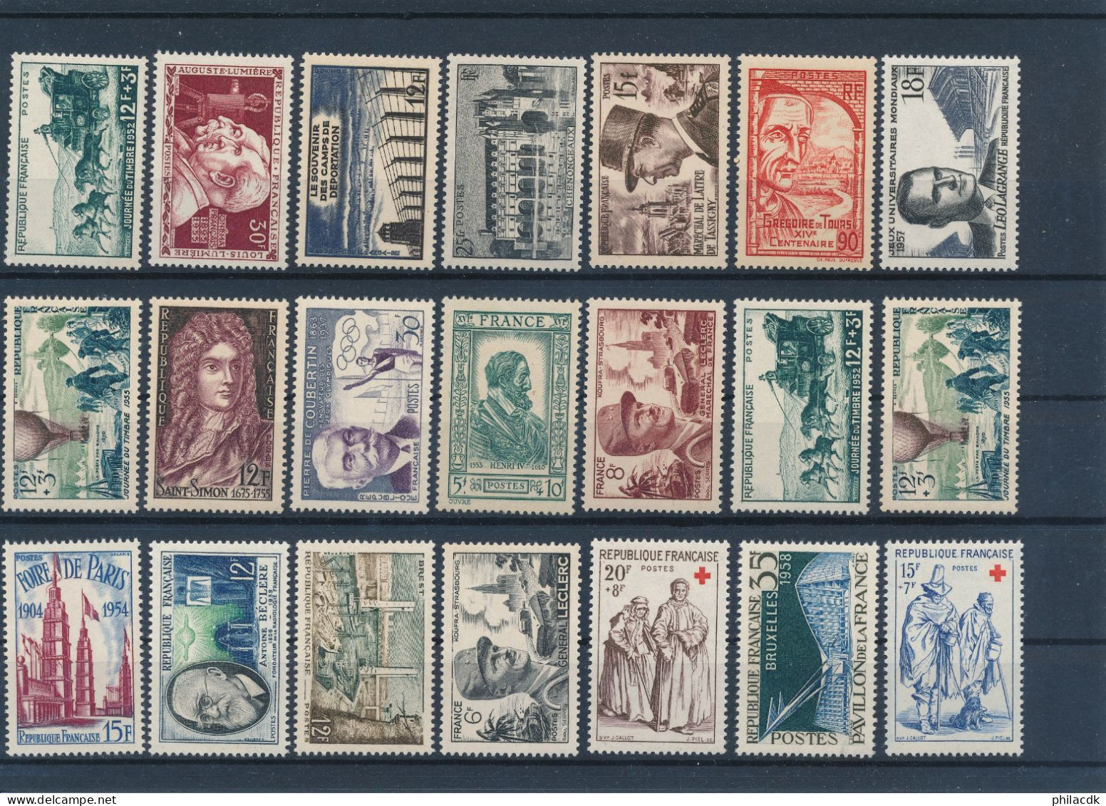 FRANCE - LOT DE 236 TIMBRES NEUFS** SANS CHARNIERE AVEC PERSONNAGES CELEBRES PREO SERVICE AVEC 2 EPREUVES DE LUXE