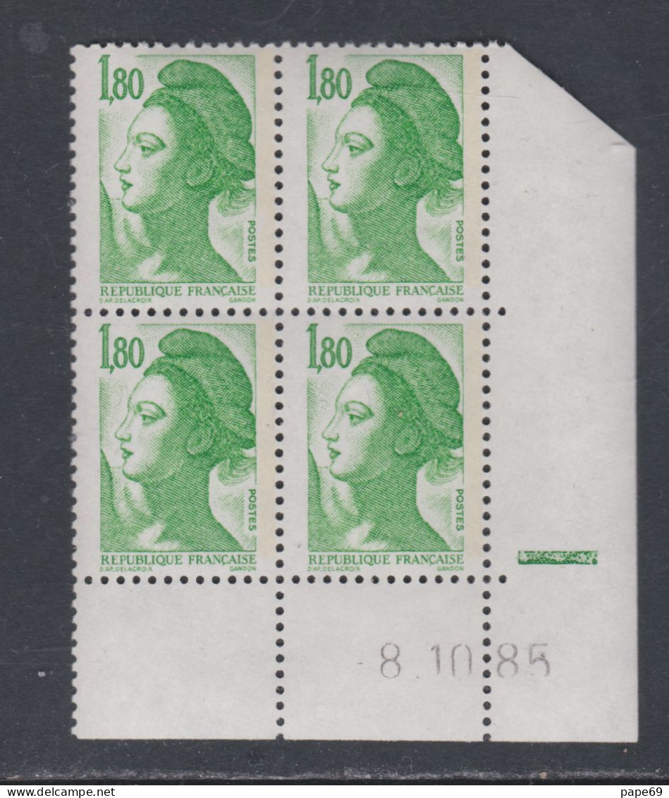 France Type Liberté N° 2375 XX :  1 F. 80  Vert  En Bloc De 4 Coin Daté Du 8 . 10 . 85 ; 1 Barre, Sans Charnière TB - 1980-1989