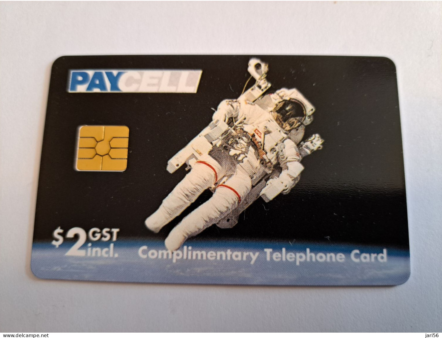 AUSTRALIA / PAY CEL  CHIP CARD  $ 2,- ASTRONAUTE/ COMPLIMENTARY/ TEST CARD /   MINT  ** 16556** - Australien