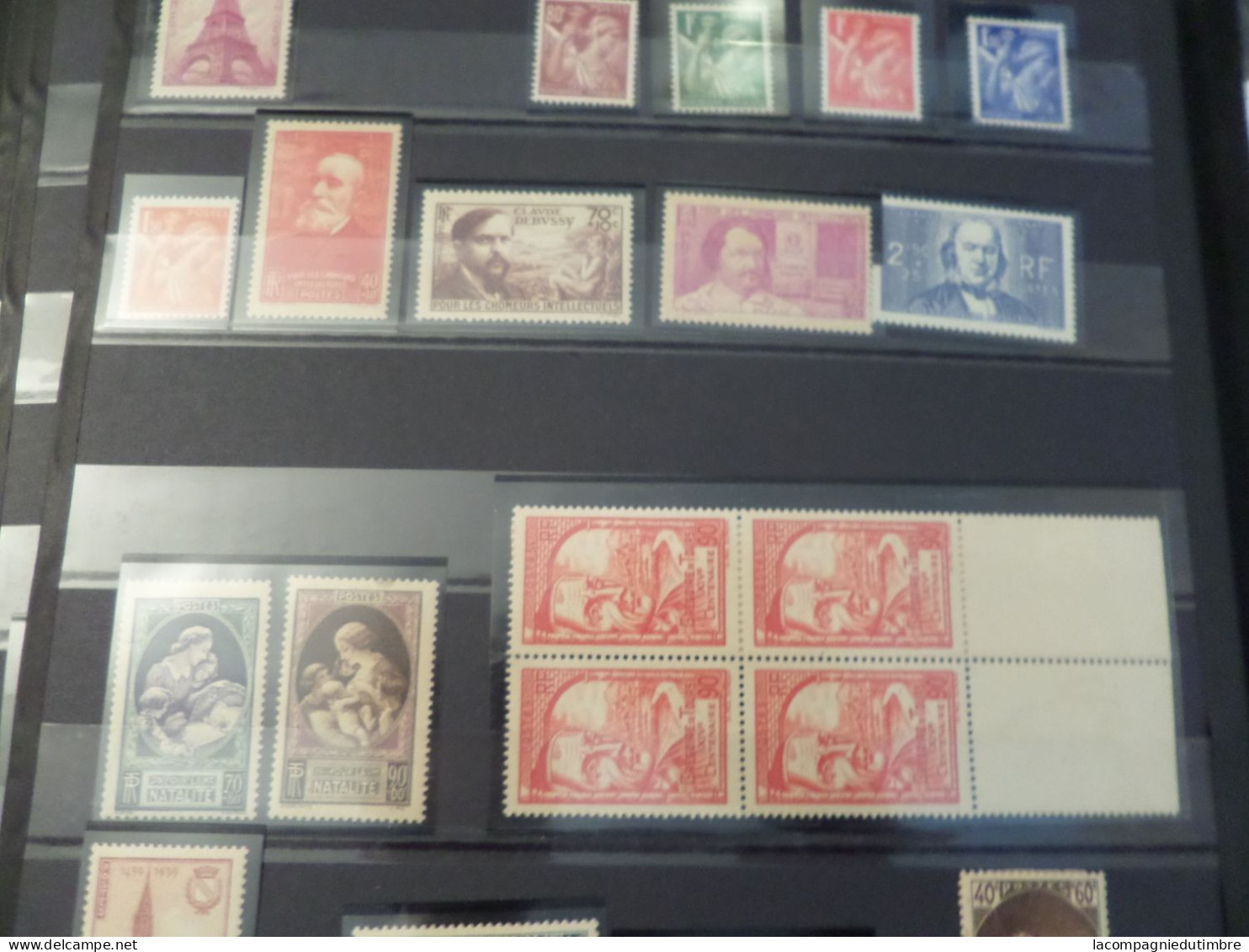 Enorme vrac de plusieurs milliers de timbres de France **/*/obl. 1900/2010. Très forte cote!  A SAISIR!!!!