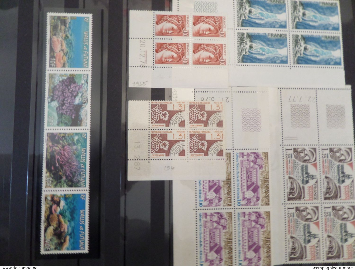 Enorme vrac de plusieurs milliers de timbres de France **/*/obl. 1900/2010. Très forte cote!  A SAISIR!!!!