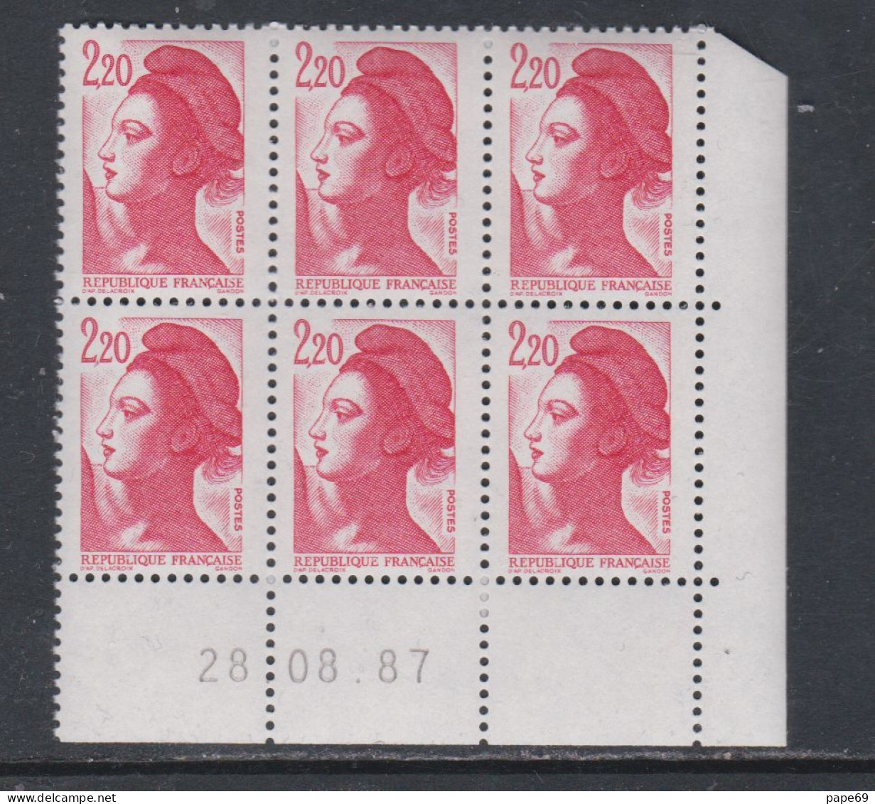 France Type Liberté N° 2376 XX :  2 F. 20  Rouge  En Bloc De 6 Coin Daté Du 28 . 08 . 87 ;  Sans Charnière, TB - 1980-1989