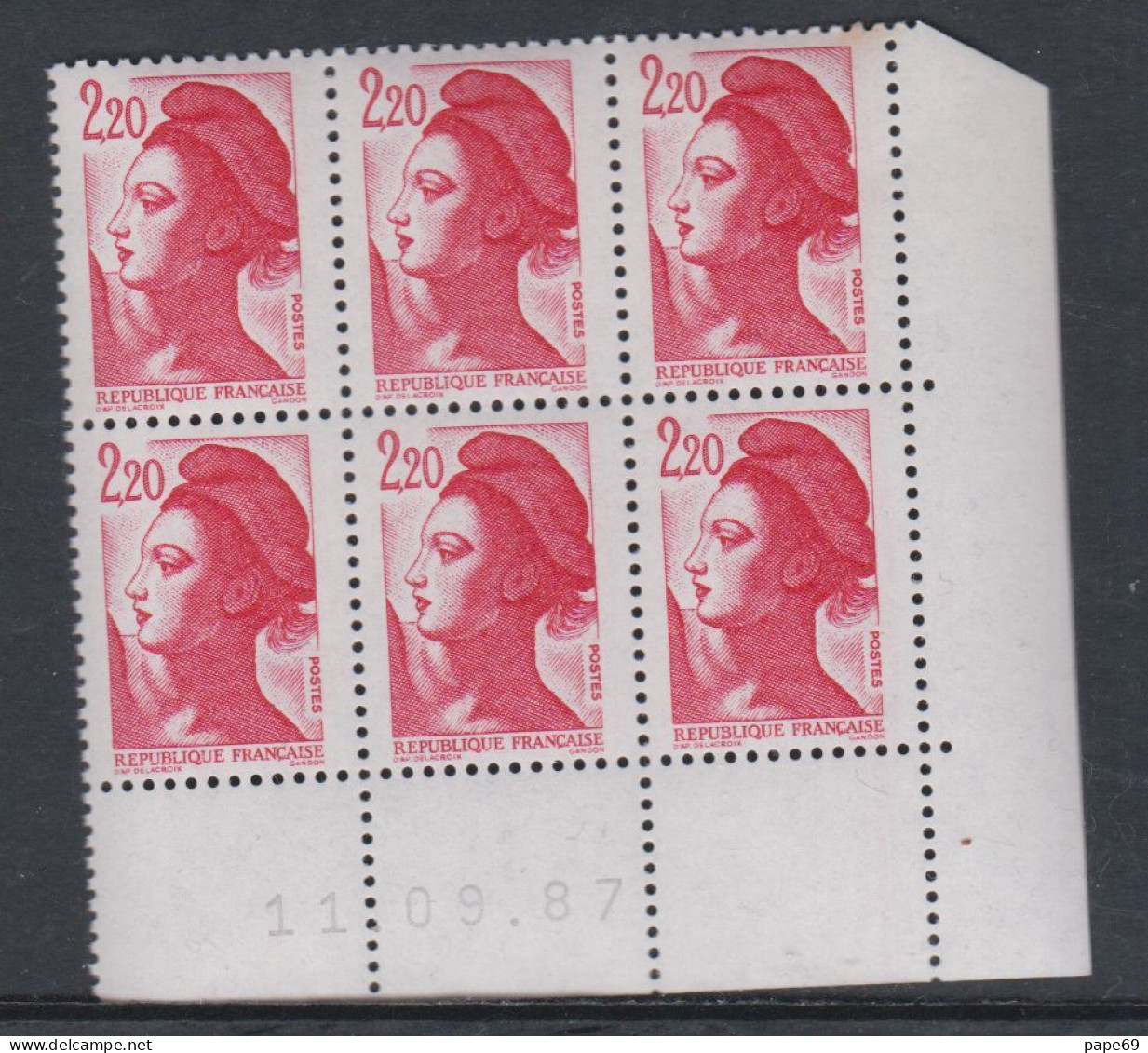 France Type Liberté N° 2376 XX :  2 F. 20  Rouge  En Bloc De 6 Coin Daté Du 11 . 09 . 87 ;  Sans Charnière, TB - 1980-1989