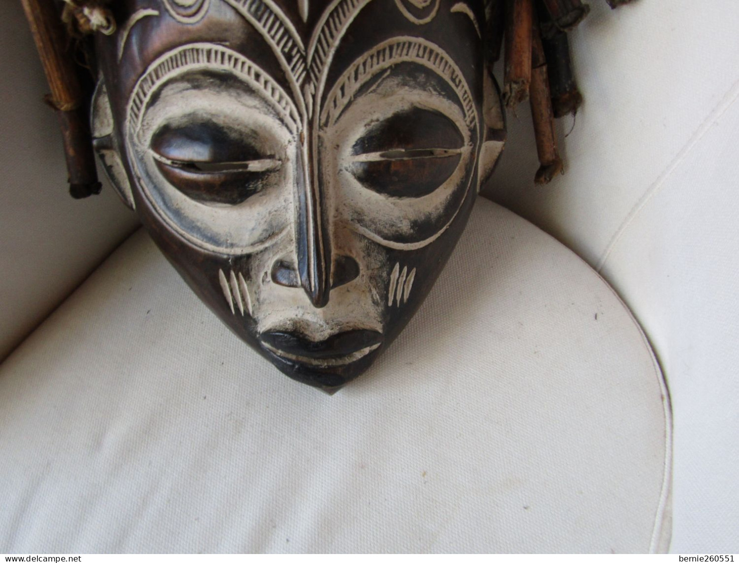 Formidable masque africain, origine Angola