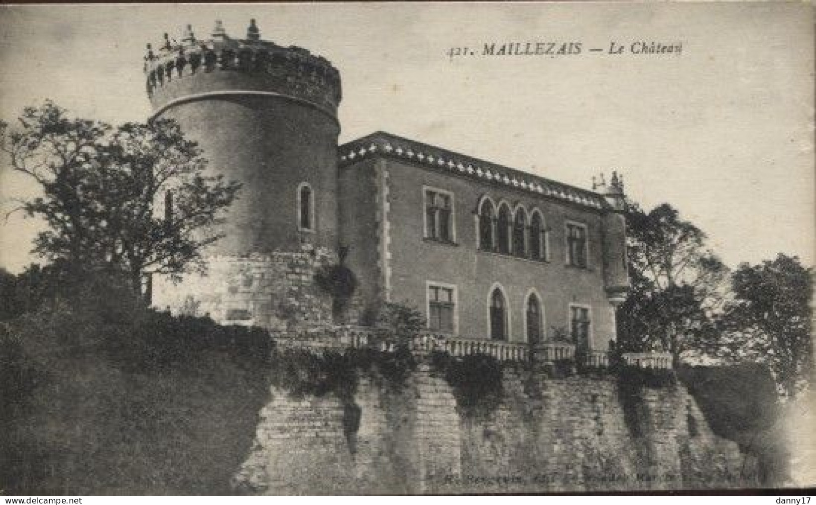 Chateau - Maillezais