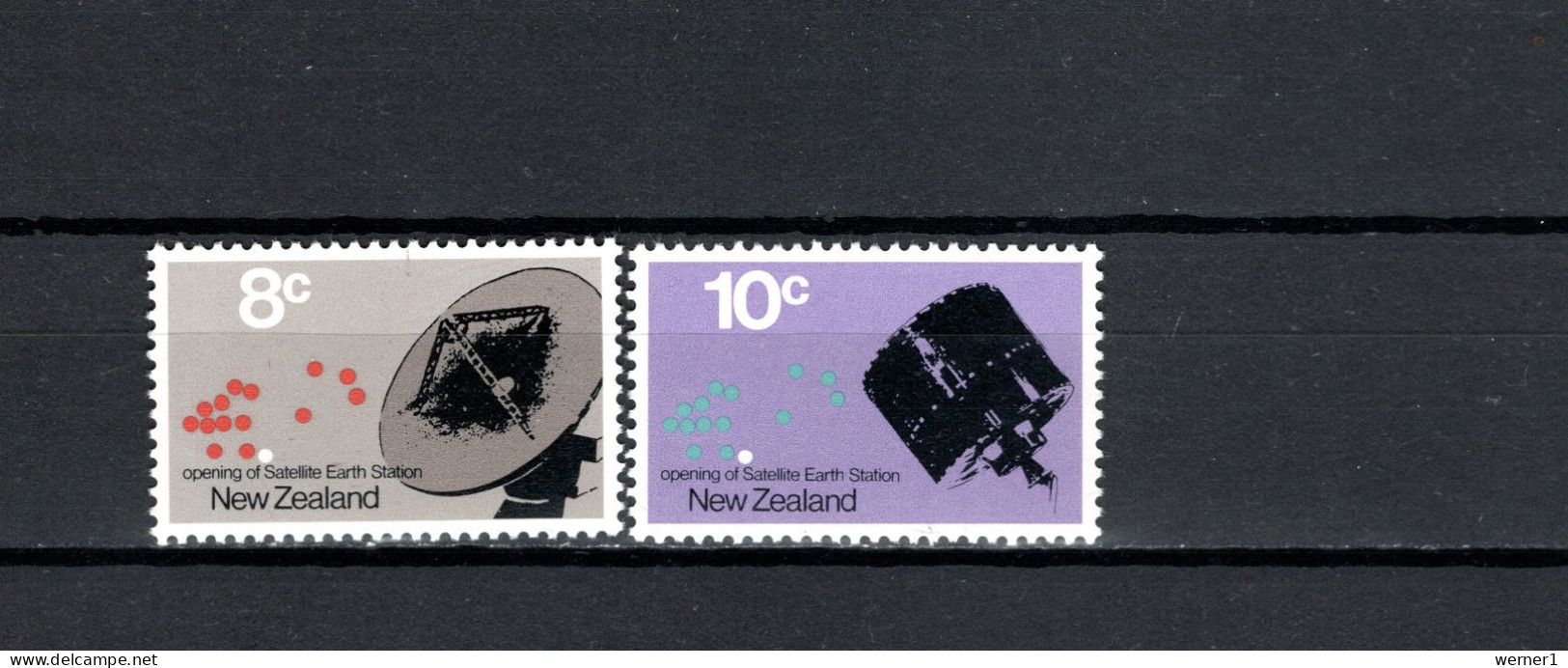 New Zealand 1971 Space, Earth Station Warkworth Set Of 2MNH - Oceania