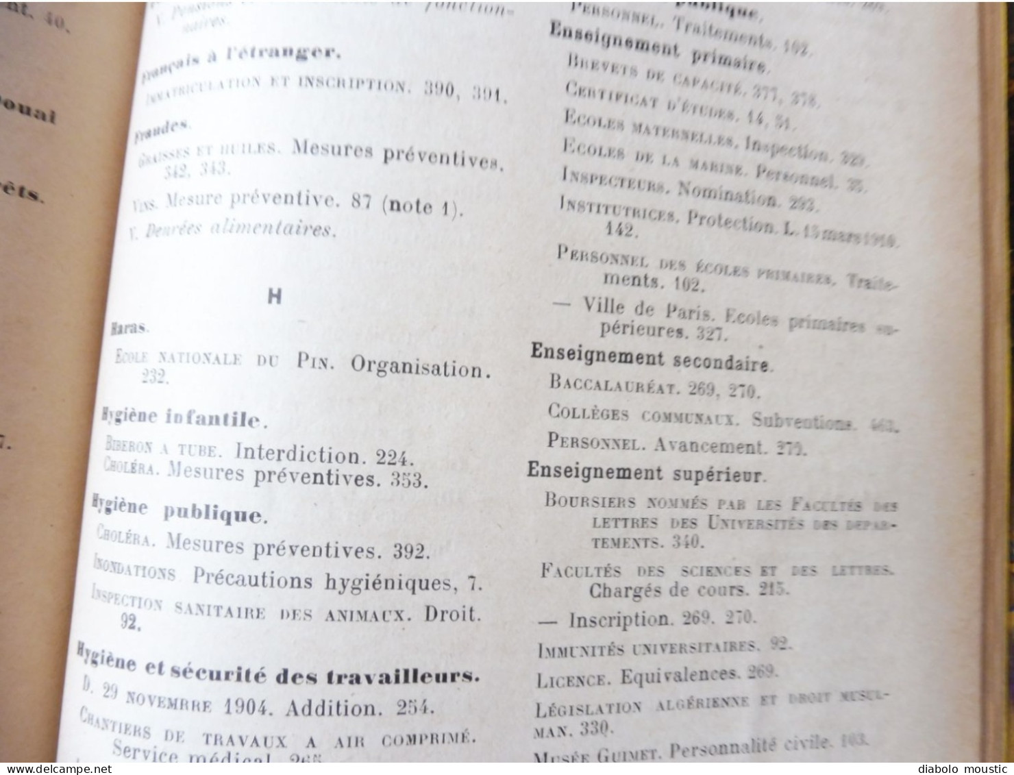 1910  RECUEIL des LOIS : Prostitution des mineurs, Légion étrangère, Sections Spéciales, Raisins et vendange; Etc ; Etc