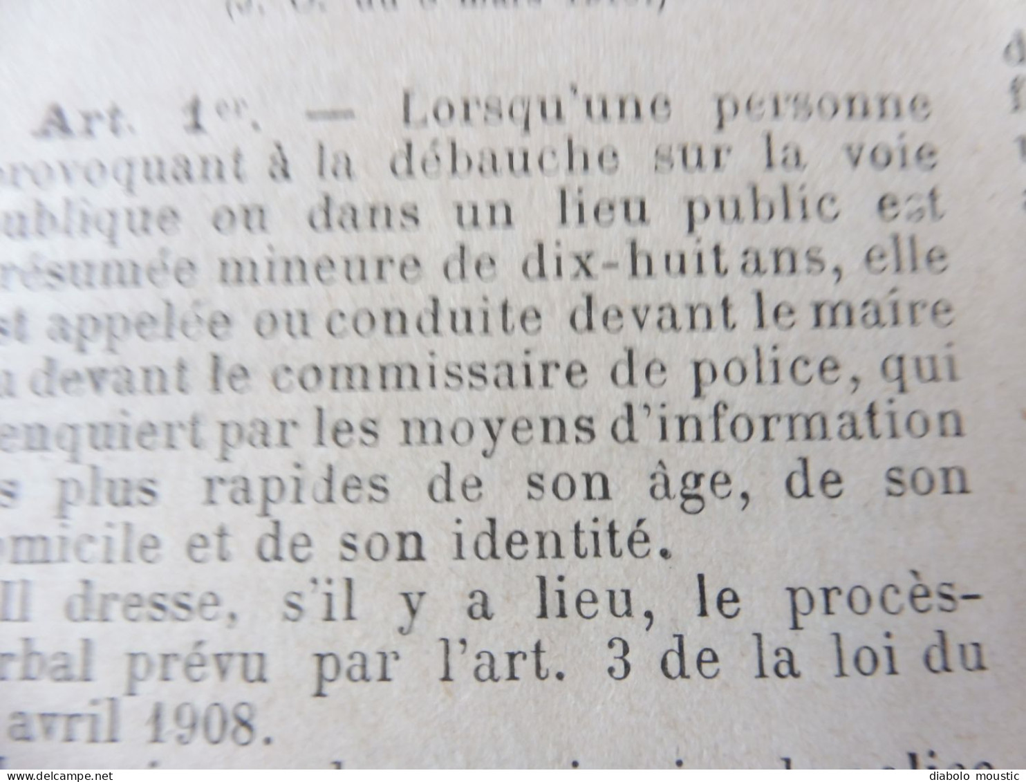 1910  RECUEIL des LOIS : Prostitution des mineurs, Légion étrangère, Sections Spéciales, Raisins et vendange; Etc ; Etc