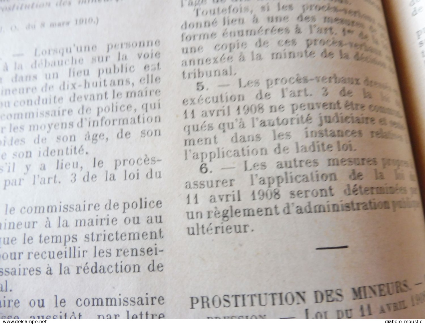 1910  RECUEIL des LOIS : Prostitution des mineurs, Légion étrangère, Sections Spéciales, Raisins et vendange; Etc ; Etc