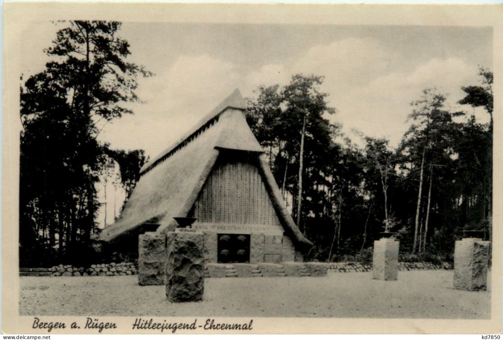 Bergen Auf Rügen - Hitlerjugend Ehrenmal 3. Reich - Rügen