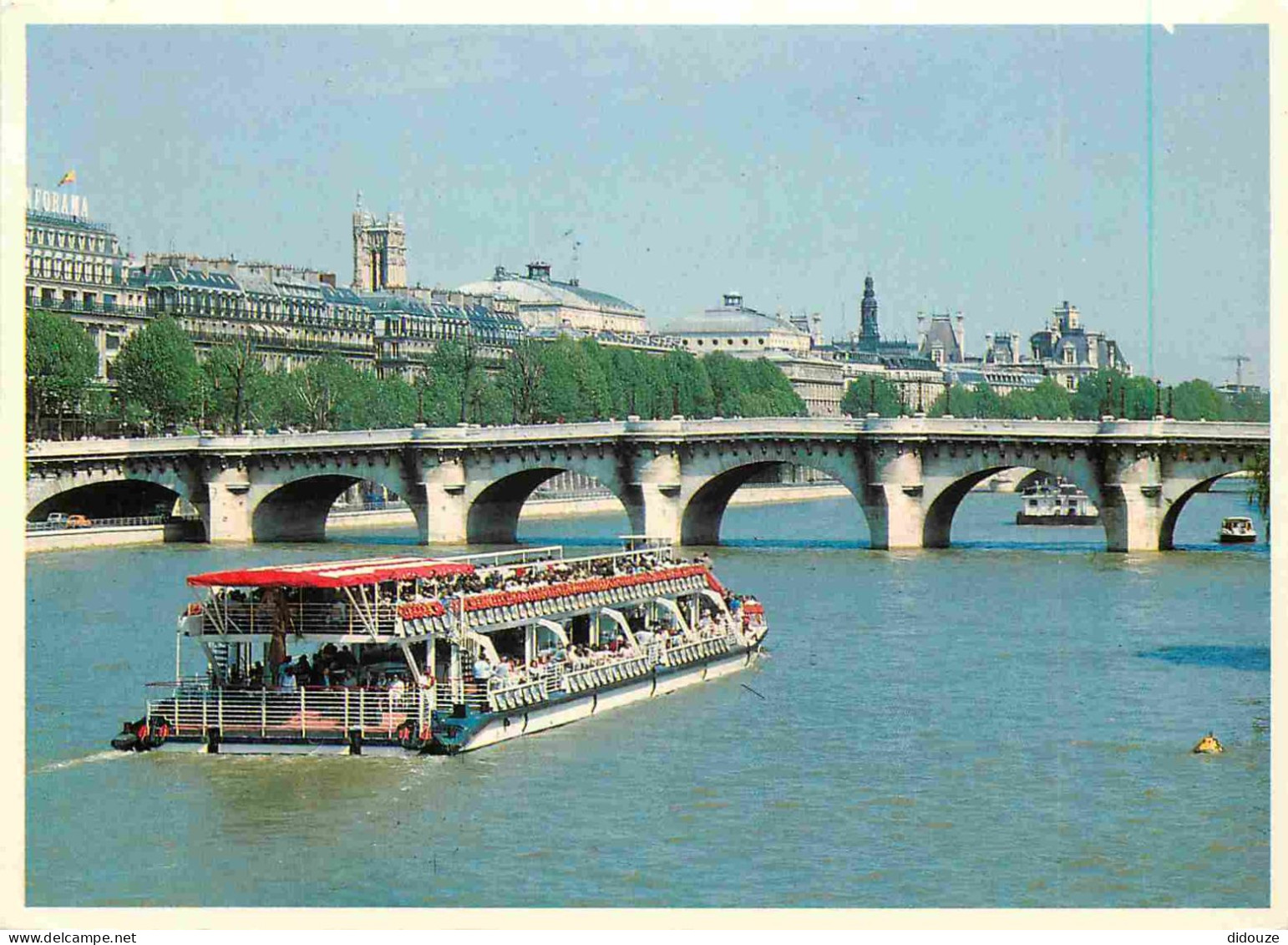 75 - Paris - Pont Neuf - Bateau Promenade - CPM - Voir Scans Recto-Verso - Bridges