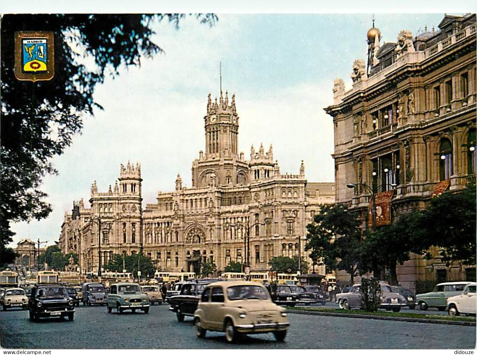 Automobiles - Espagne - Espana - Madrid - Palacio De Comunicaciones - Palais De Communications - CPM - Carte Neuve - Voi - Voitures De Tourisme