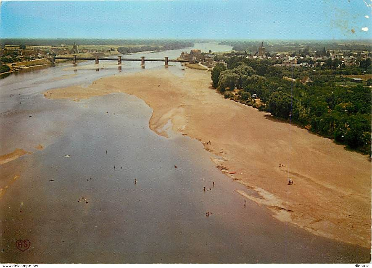 45 - Jargeau - La Plage Et La Loire - Vue Aérienne - CPM - Voir Scans Recto-Verso - Jargeau