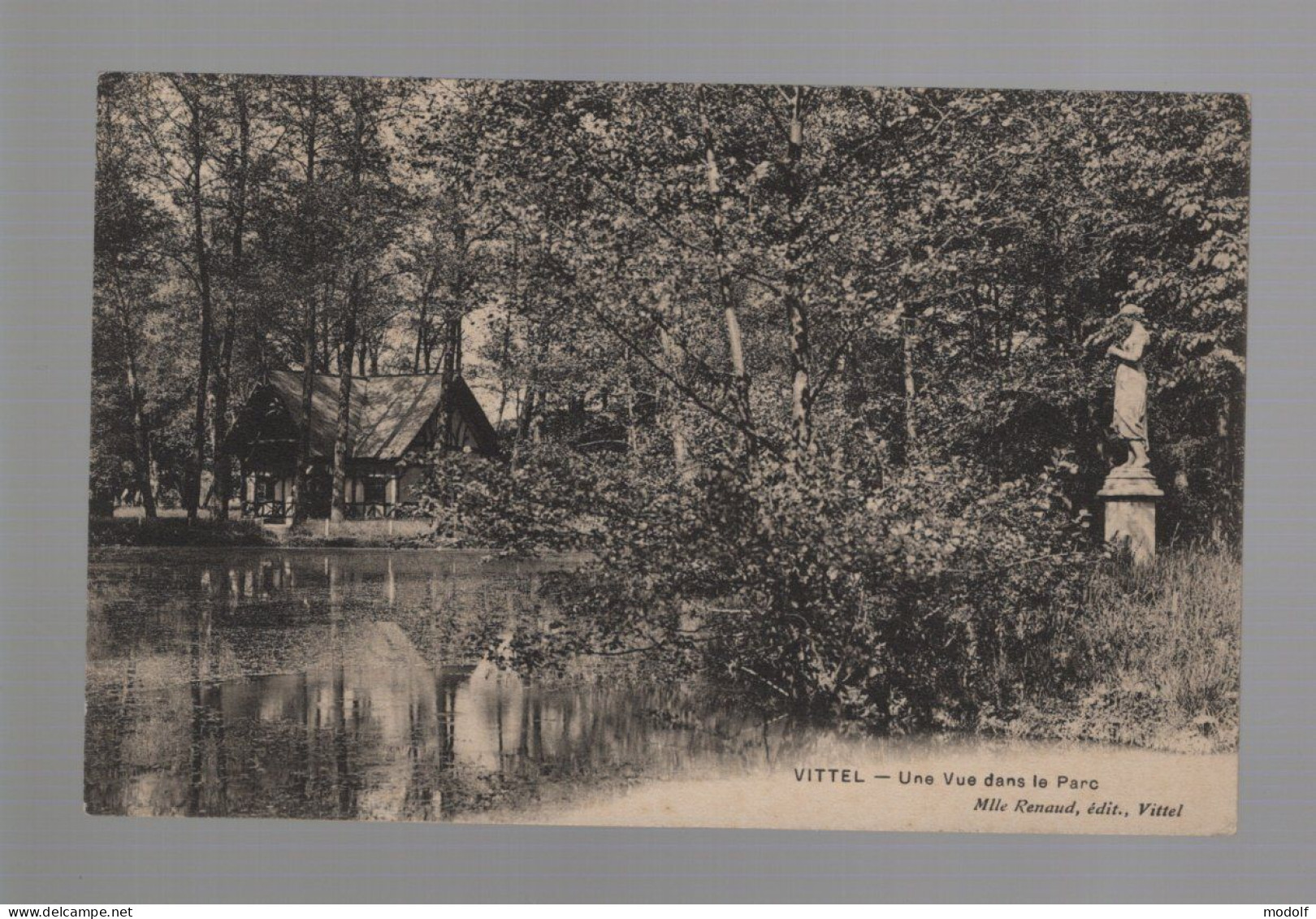 CPA - 88 - Vittel - Une Vue Dans Le Parc - Circulée En 1916 - Vittel