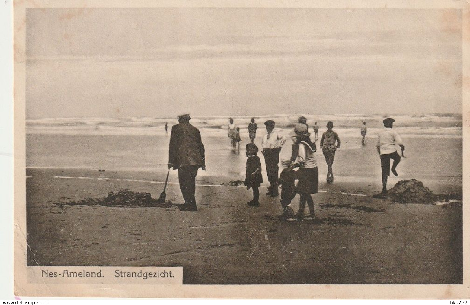 Nes - Ameland Strandgezicht Levendig # 1918     4496 - Ameland