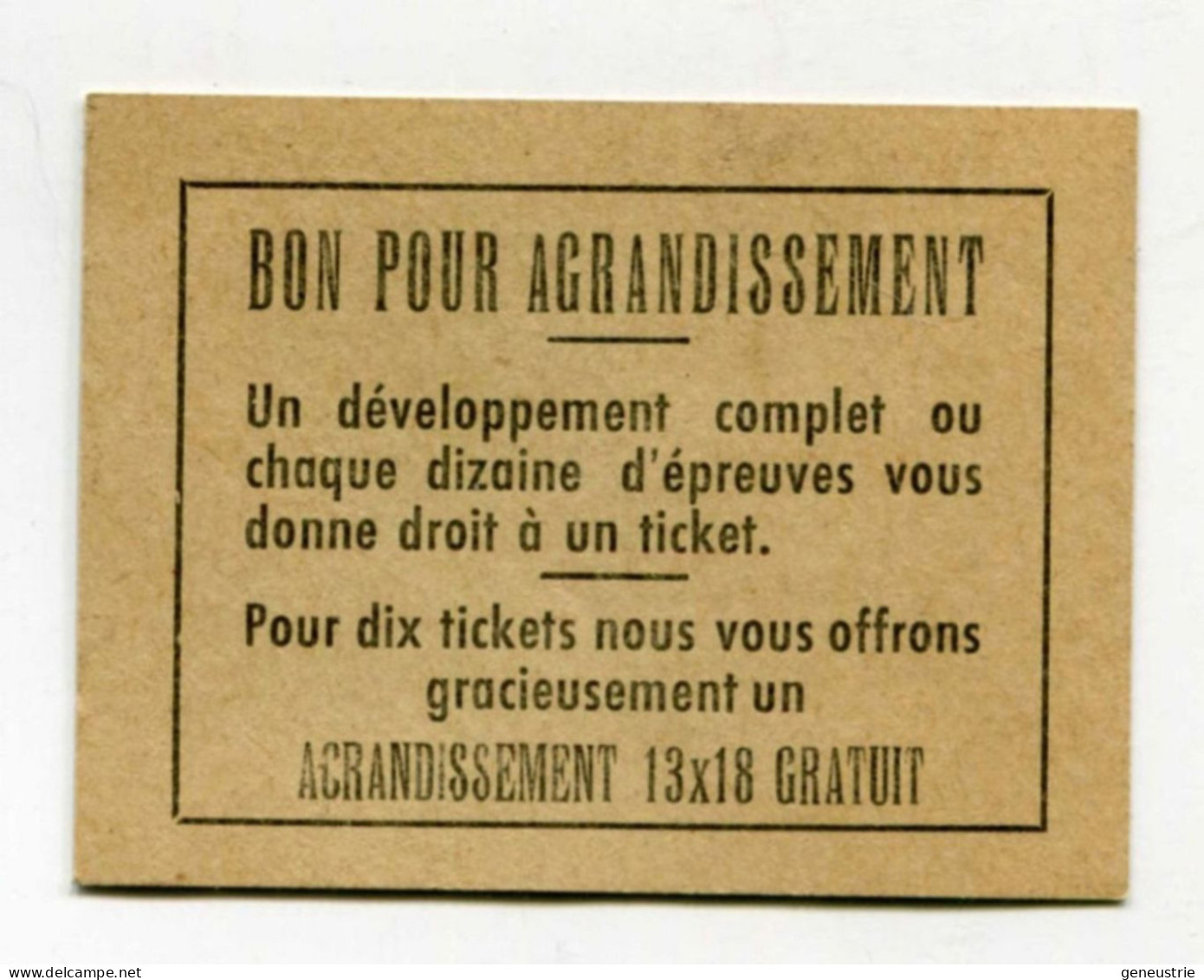 Jeton-carton De Nécessité "Bon Pour Agrandissement - Studio Jean, Photographe à Lagny - Seine-et-Marne" Photographe - Monétaires / De Nécessité