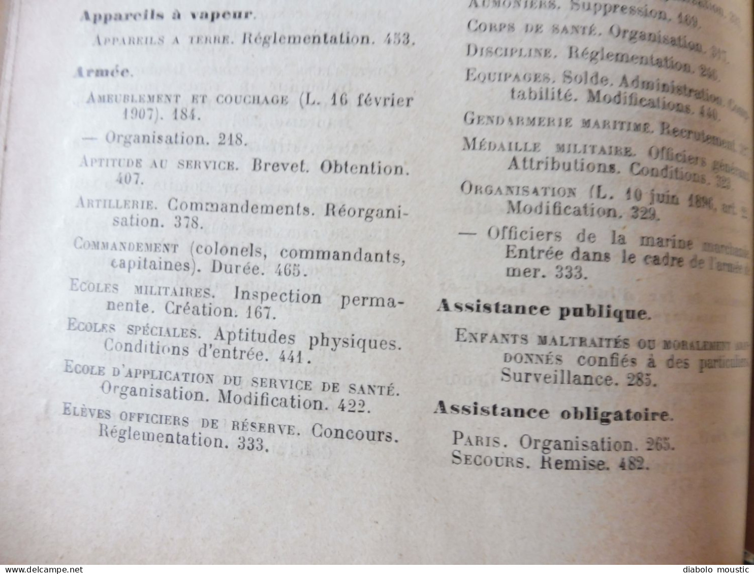 1907  RECUEIL des LOIS : Absinthes, Vers à soie, Séparation des églises et de l'Etat, destruction corbeaux; ; Etc ; Etc