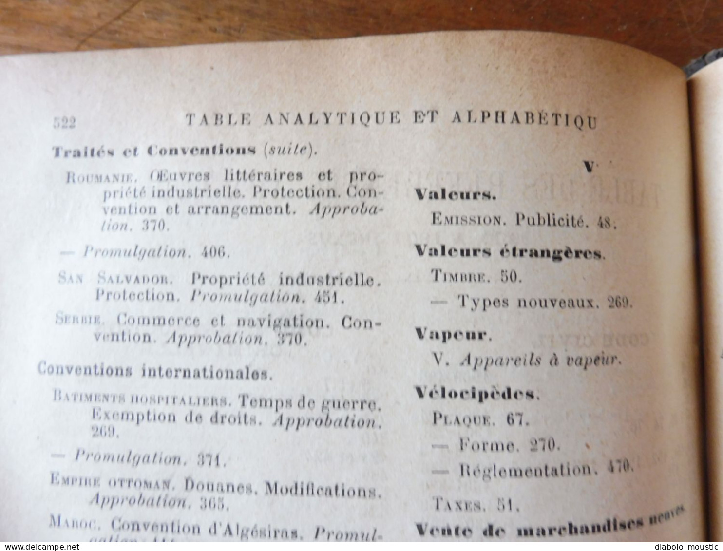 1907  RECUEIL des LOIS : Absinthes, Vers à soie, Séparation des églises et de l'Etat, destruction corbeaux; ; Etc ; Etc