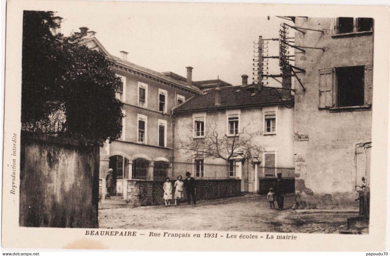 CPA  38 - BEAUREPAIRE -  RUE FRANCAIS EN 1931 - LES ECOLES  -  LA MARIE - Beaurepaire