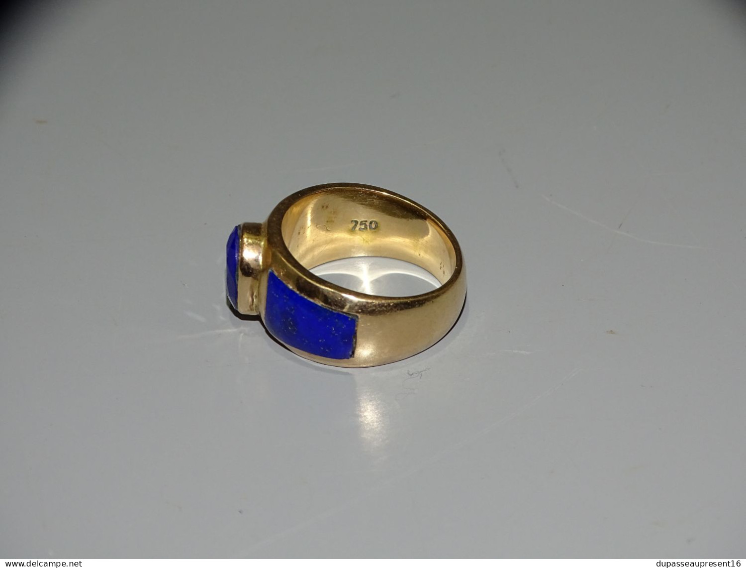 -BELLE ANCIENNE BAGUE CHEVALIERE OR 18 CARATS 750°°° ET LAPIS LAZULI 8,26g E