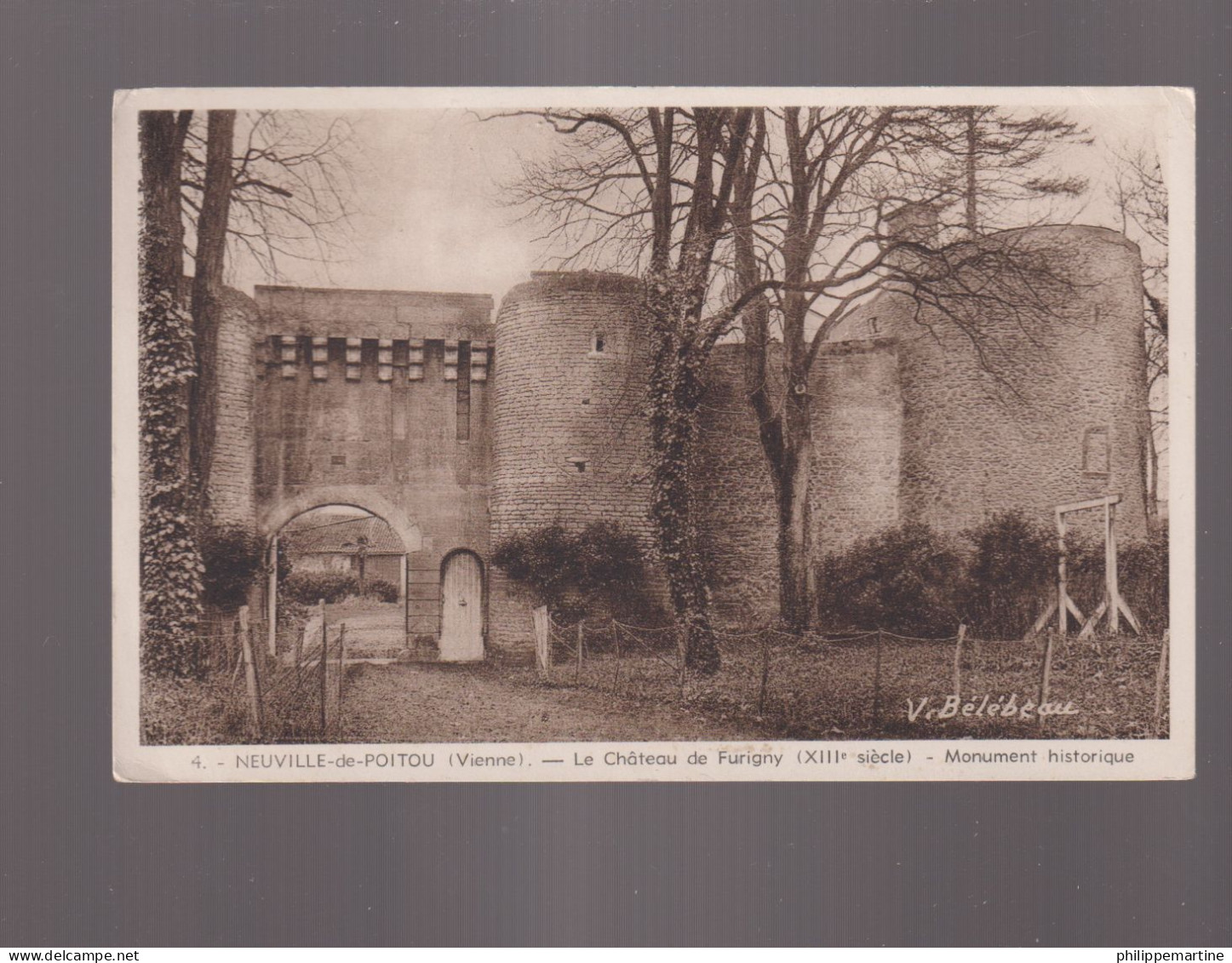 86 - Neuville De Poitou : Le Château De Furigny - Castelli