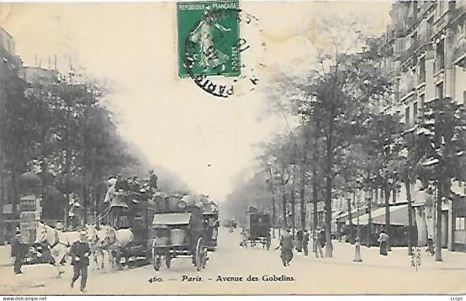 CPA Paris Avenue Des Gobelins - Arrondissement: 05