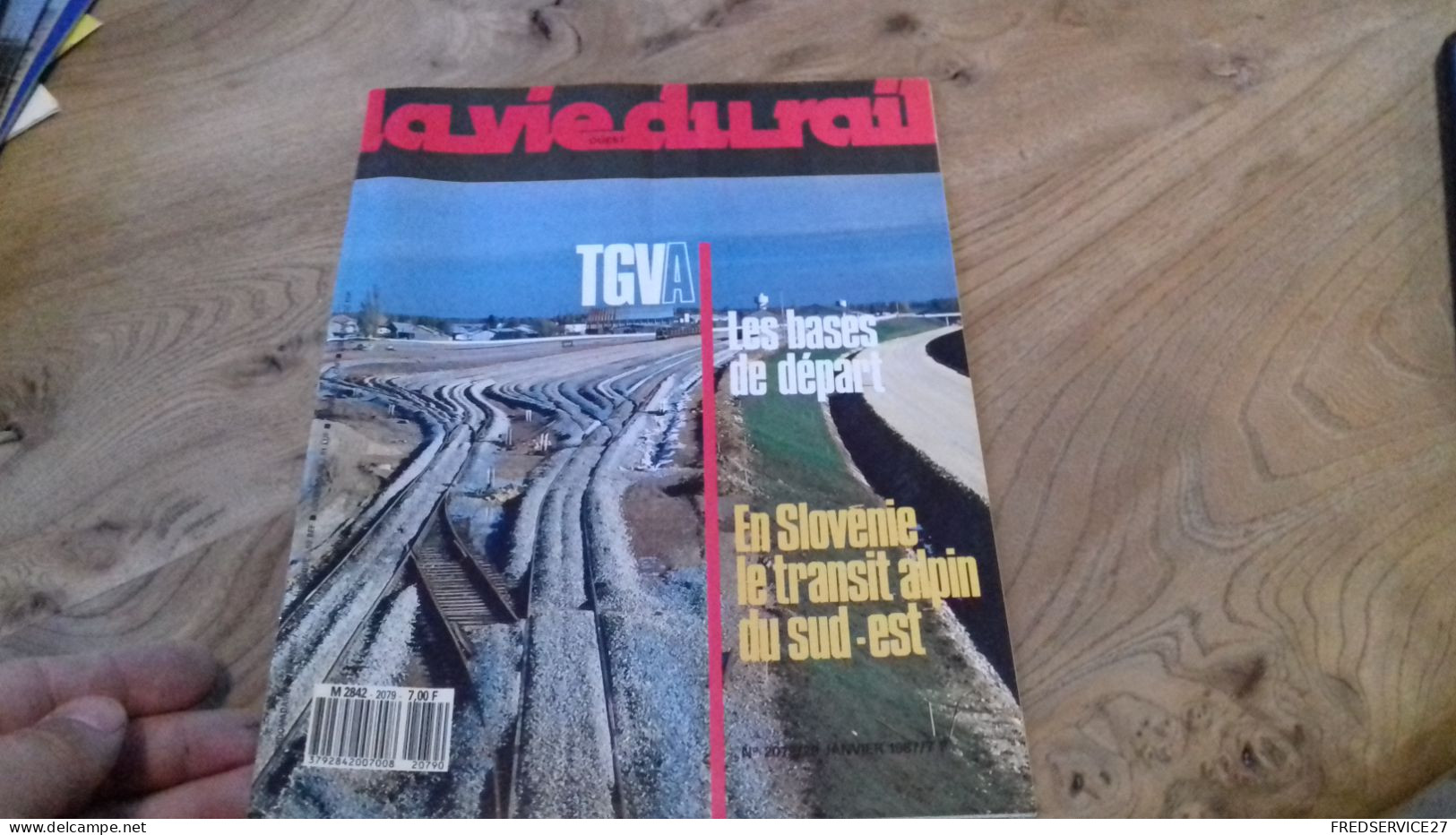 155/ LA VIE DU RAIL N° 2079  / Janvier   1987 / Les Bases De Depart / Enslovenie Le Transit Alpin Du Sud Est - Trains