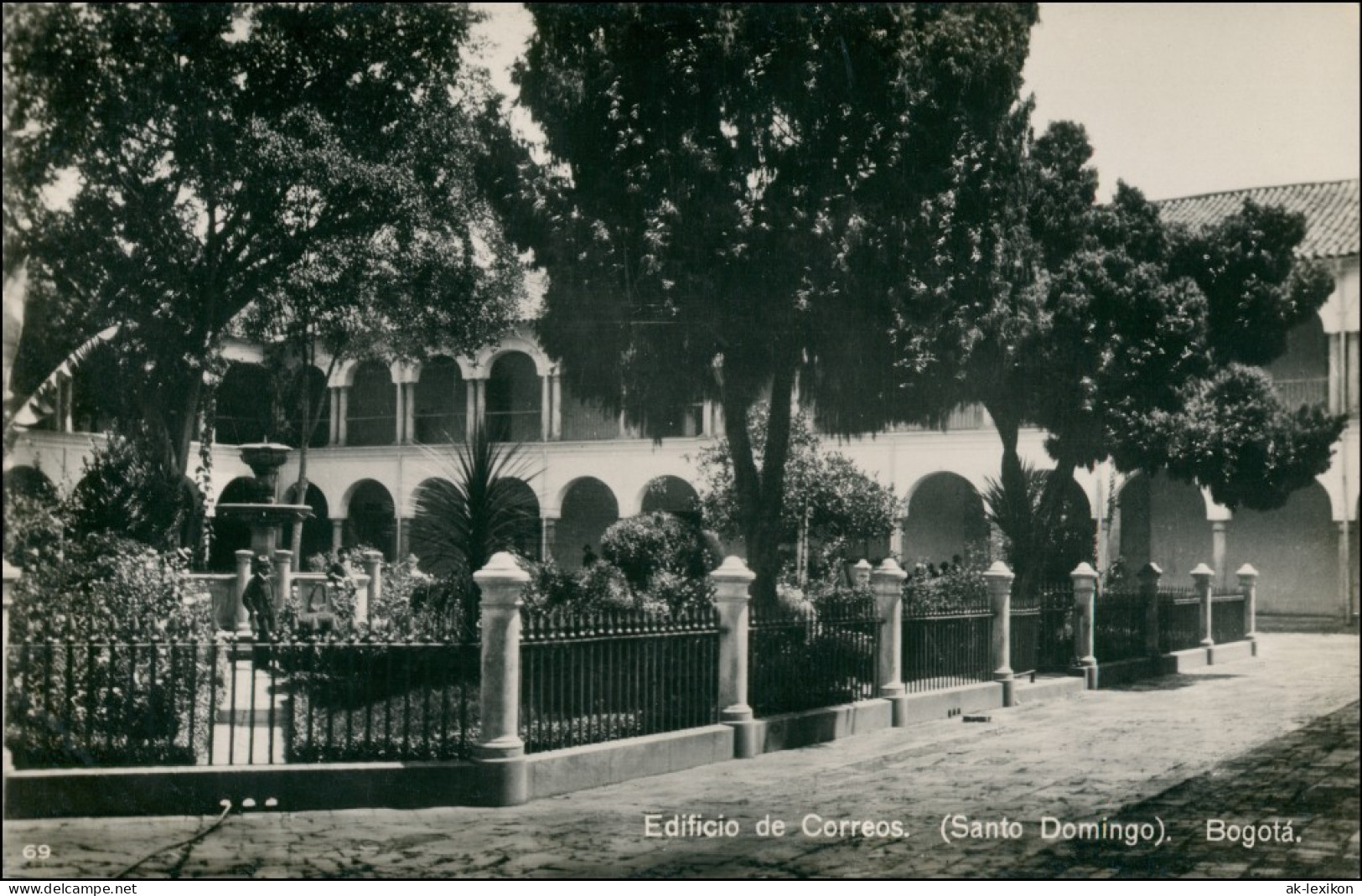 Postcard Santa Fe De Bogotá (D.C.) Edificio De Correos 1928 - Kolumbien