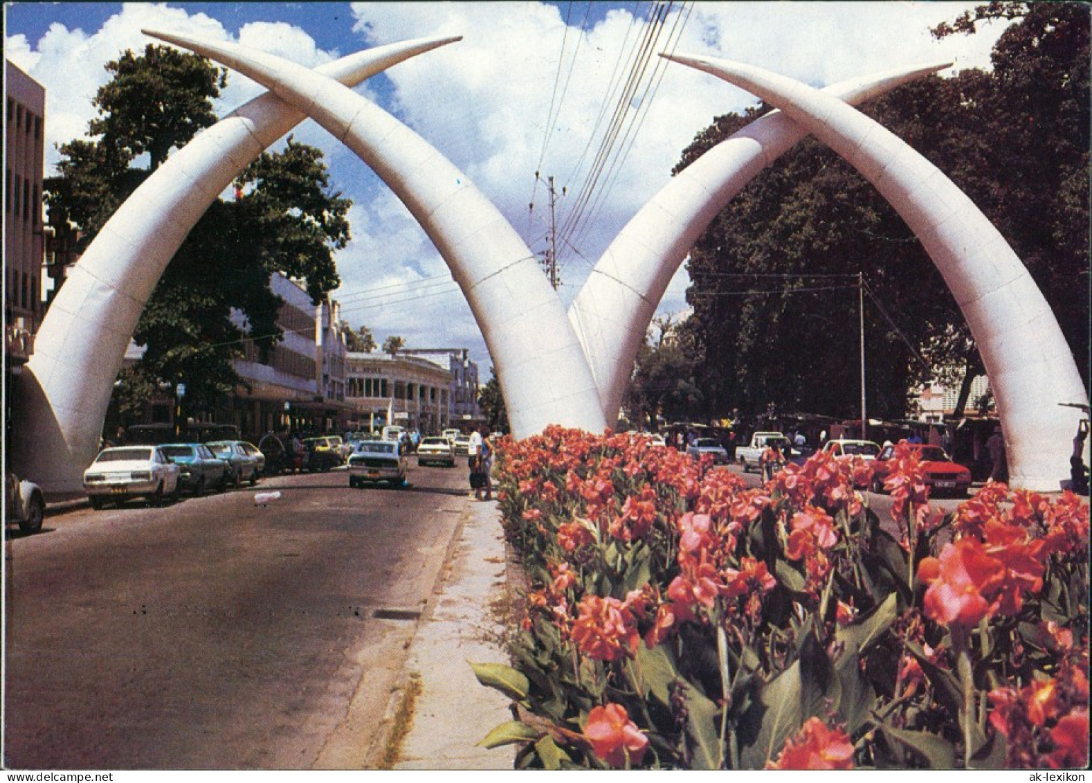 Postcard Mombasa Tusks - Straße 1970 - Kenya