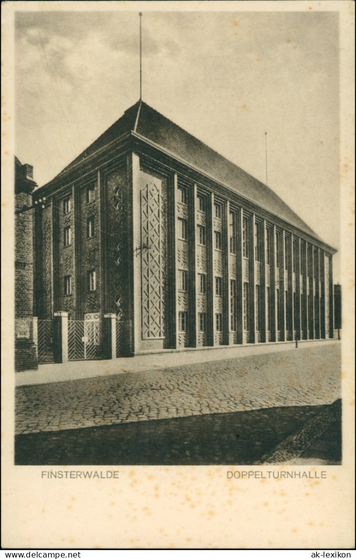 Ansichtskarte Finsterwalde Grabin Straße - Doppelturnhalle 1928 - Finsterwalde