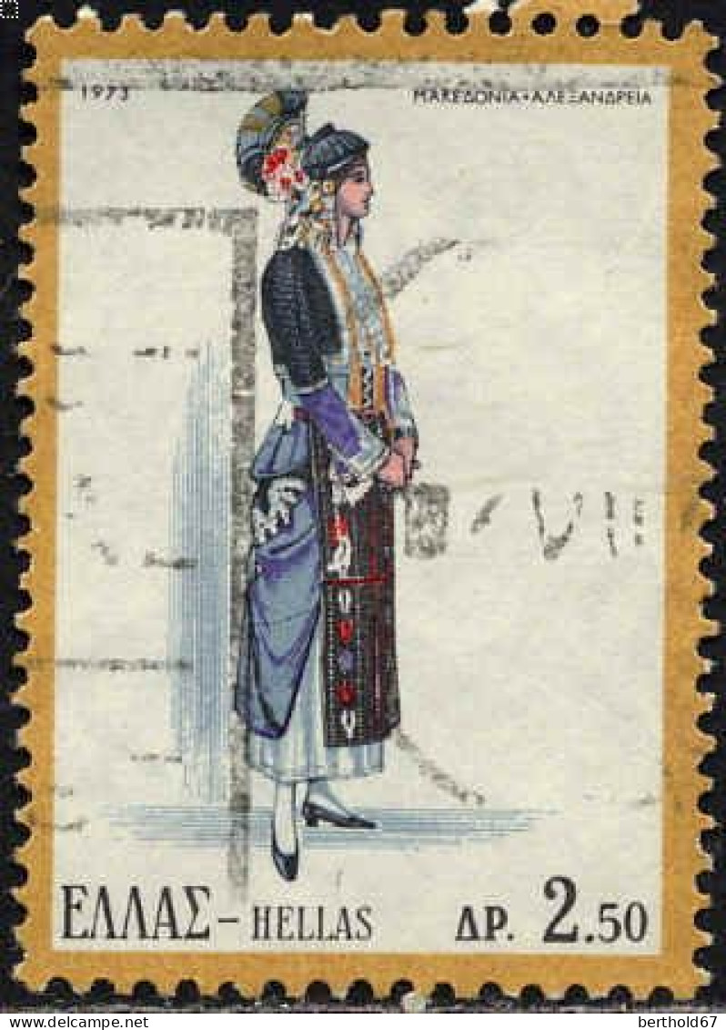 Grèce Poste Obl Yv:1114 Mi:1136 Costume Typique Macédoine Alexandrie (cachet Rond) - Usados