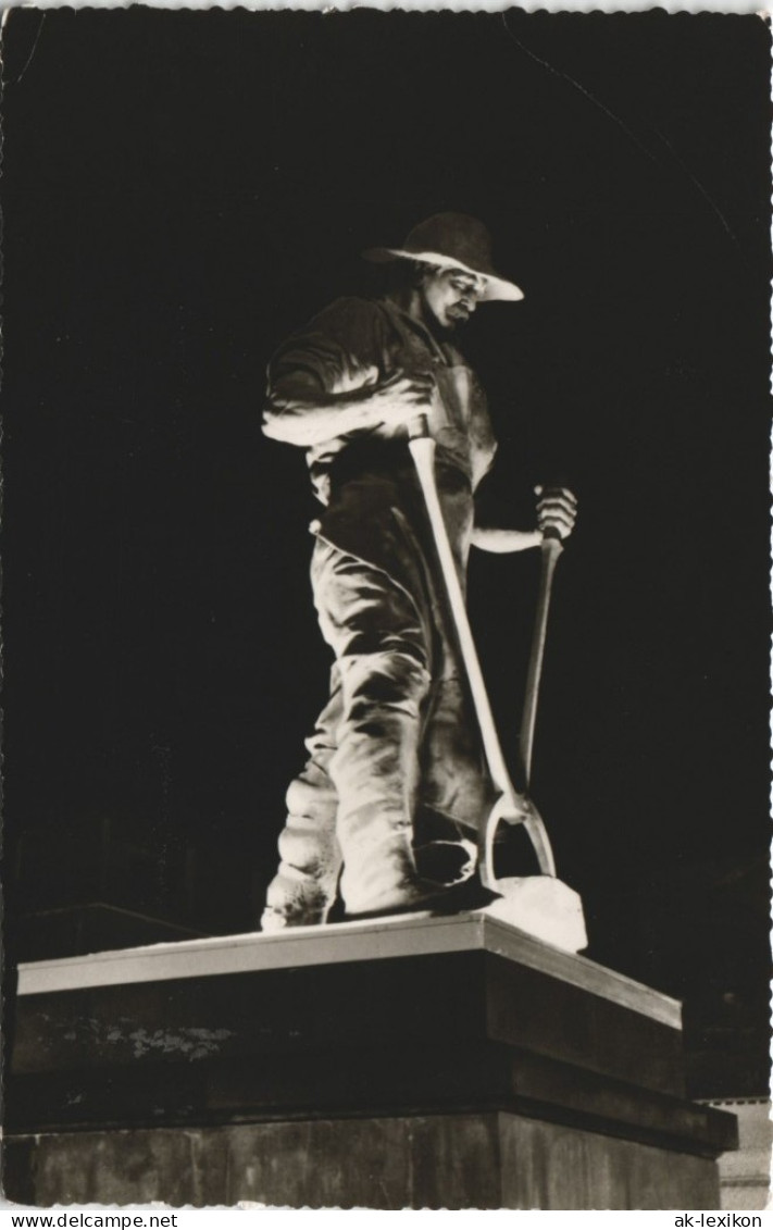 Siegen Siegerländer Hüttenmann Denkmal Standfigur A.d. Siegbrücke 1968 - Siegen