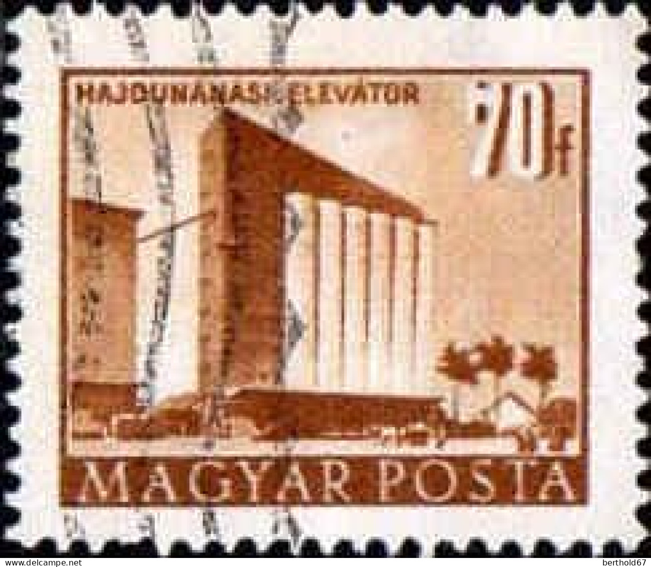 Hongrie Poste Obl Yv:1008A Mi:1259I Elevateur Hajdunanas (Lign.Ondulées) - Used Stamps