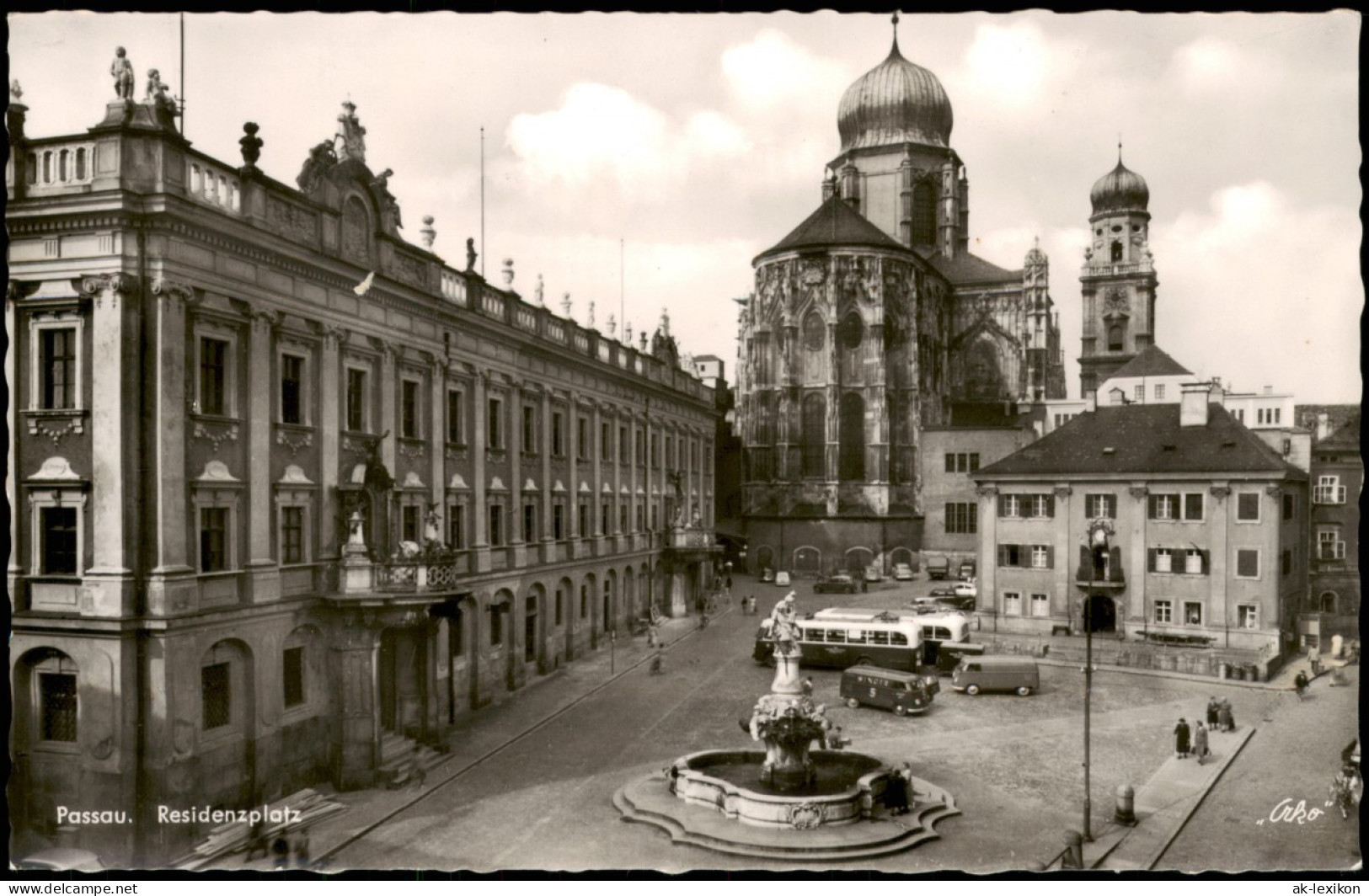 Ansichtskarte Passau Residenzplatz Mit Dom U. Wittelsbacher-Brunnen 1960 - Passau