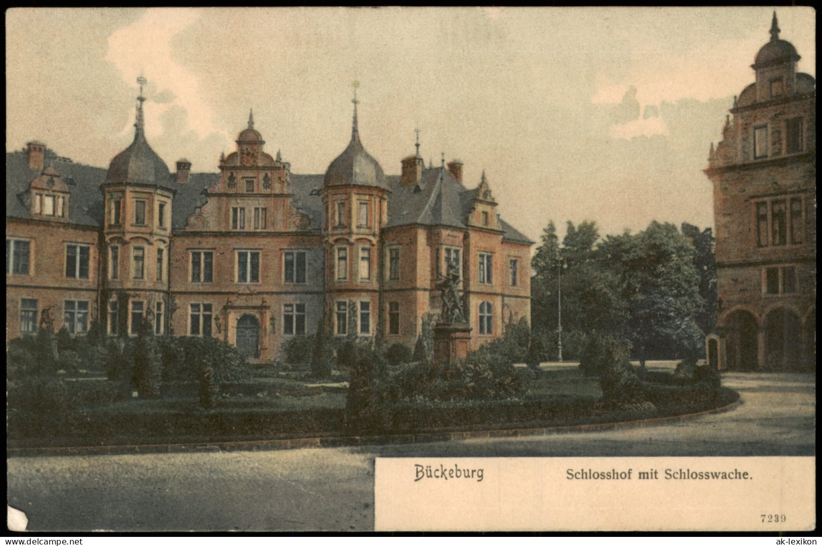 Bückeburg Schlosshof Mit Schlosswache, Schloss (Castle) 1911/1904 - Bückeburg