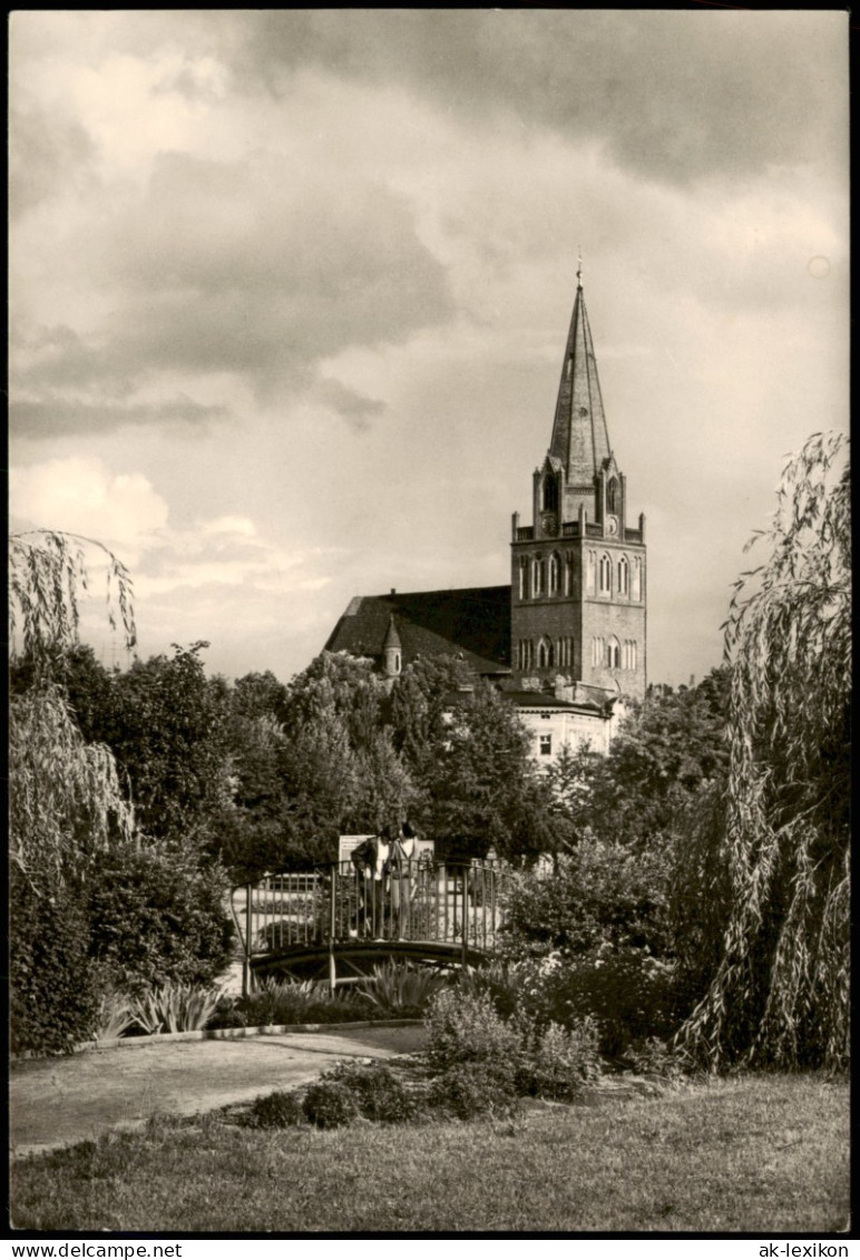 Ansichtskarte Eberswalde St. Maria-Magdalenenkirche, Park 1969 - Eberswalde