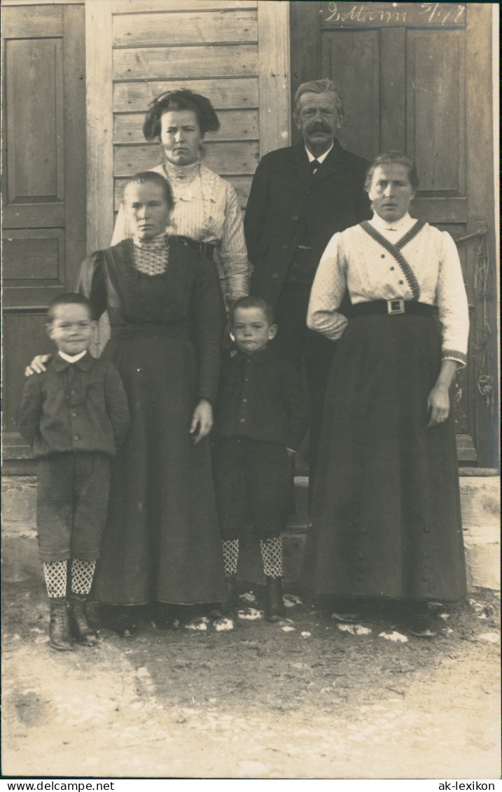 Soziales Leben: Familienfoto Mit Kindern (3 Generationen) 1910 Privatfoto - Groupes D'enfants & Familles