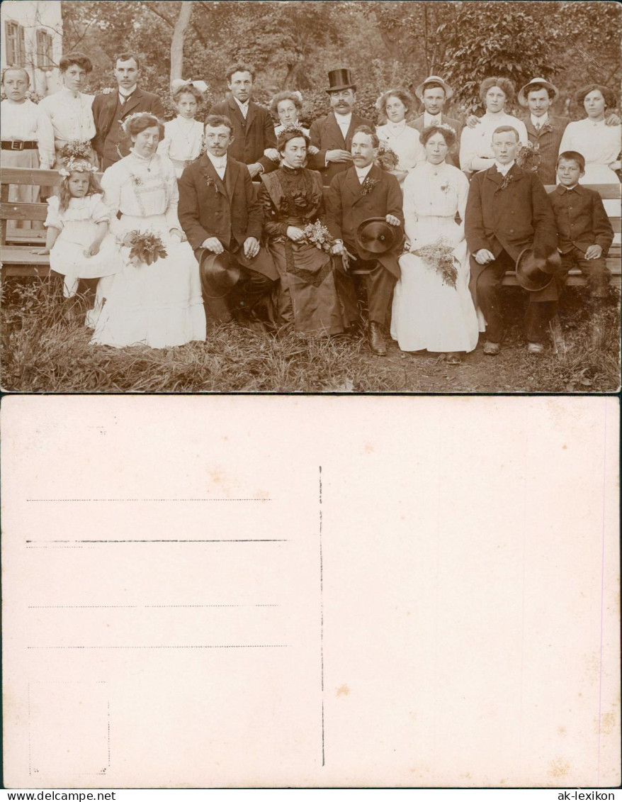 Soziales Leben: Gruppenfoto (vermtl. Hochzeitsgesellschaft) 1920 Privatfoto - Non Classificati