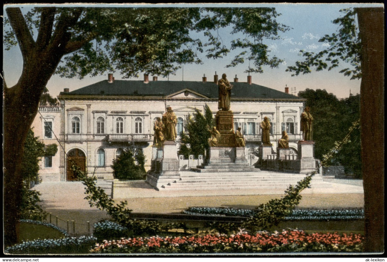 Ansichtskarte Worms Lutherdenkmal Mit Gebäude-Ansicht 1920 - Worms