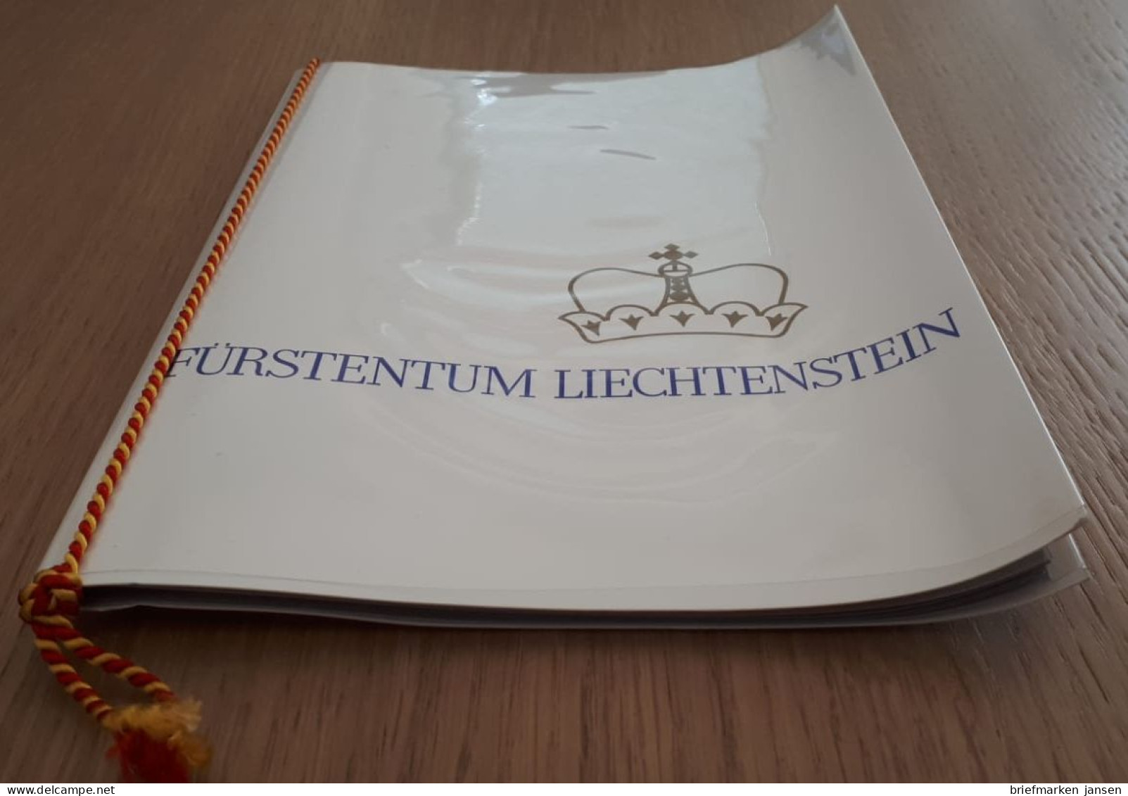 Liechtenstein Heft "Überreicht von der Fürstlichen Regierung" mit Marken aus den