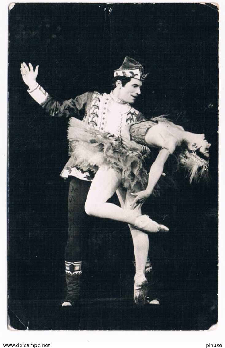 BALLET-25  Margot Fonteyn And Michael Somes In The Royal Ballet - Danse