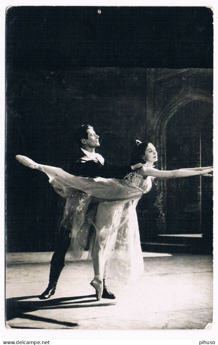 BALLET-30  Margot Fonteyn And Michael Somes In The Royal Ballet - Danse