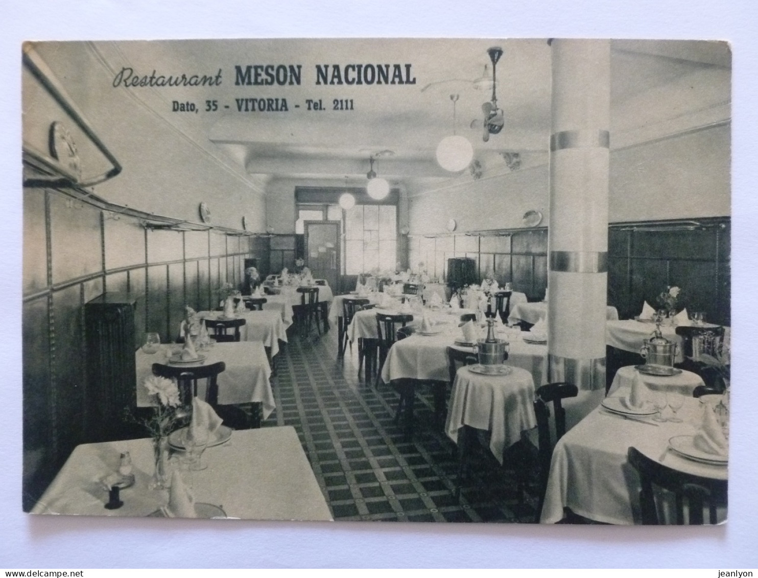 RESTAURANT MESON NACIONAL - VITORIA ( ESPAGNE ) - Salle De Restauration Avec Sceau Et Bouteille - Restaurants