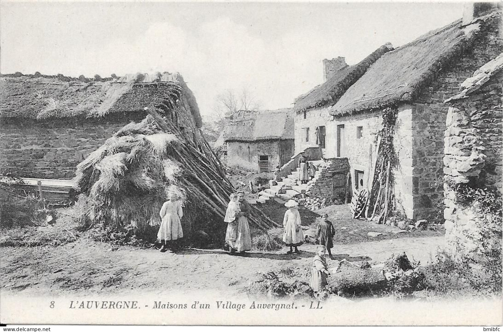 L'AUVERGNE - Maison D'un Village Auvergnat - Auvergne