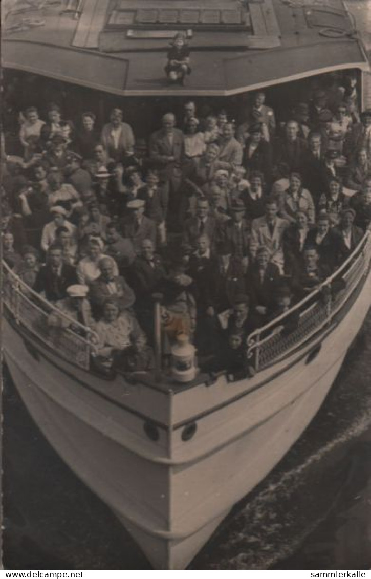 46606 - Viele Menschen Auf Einem Schiff - Ca. 1950 - Paare