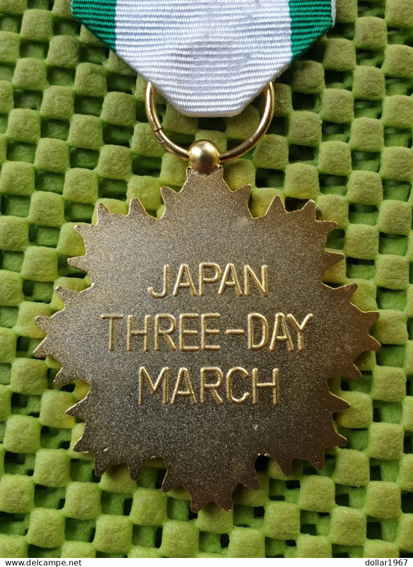 Medaile :  1 ëërste Japan Three-Day March , Nijmegen  - Original Foto  !!  Medallion  Belg - Sonstige & Ohne Zuordnung