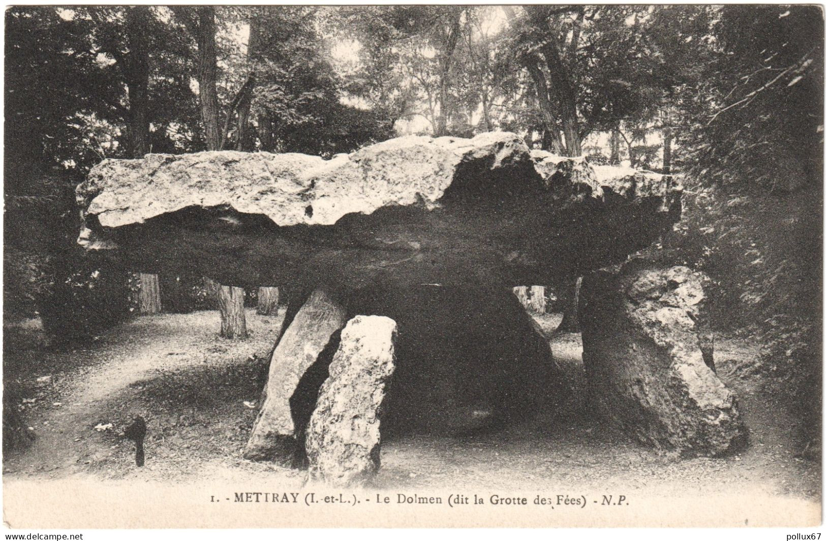 CPA DE METTRAY  (INDRE ET LOIRE)  LE DOLMEN(DIT LA GROTTE DES FÉES) - Mettray