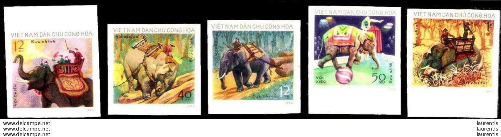 1295  Elephants - Circus - North Vietnam Yv 809-12 Imperforated - 6,85 . -- - Elefantes