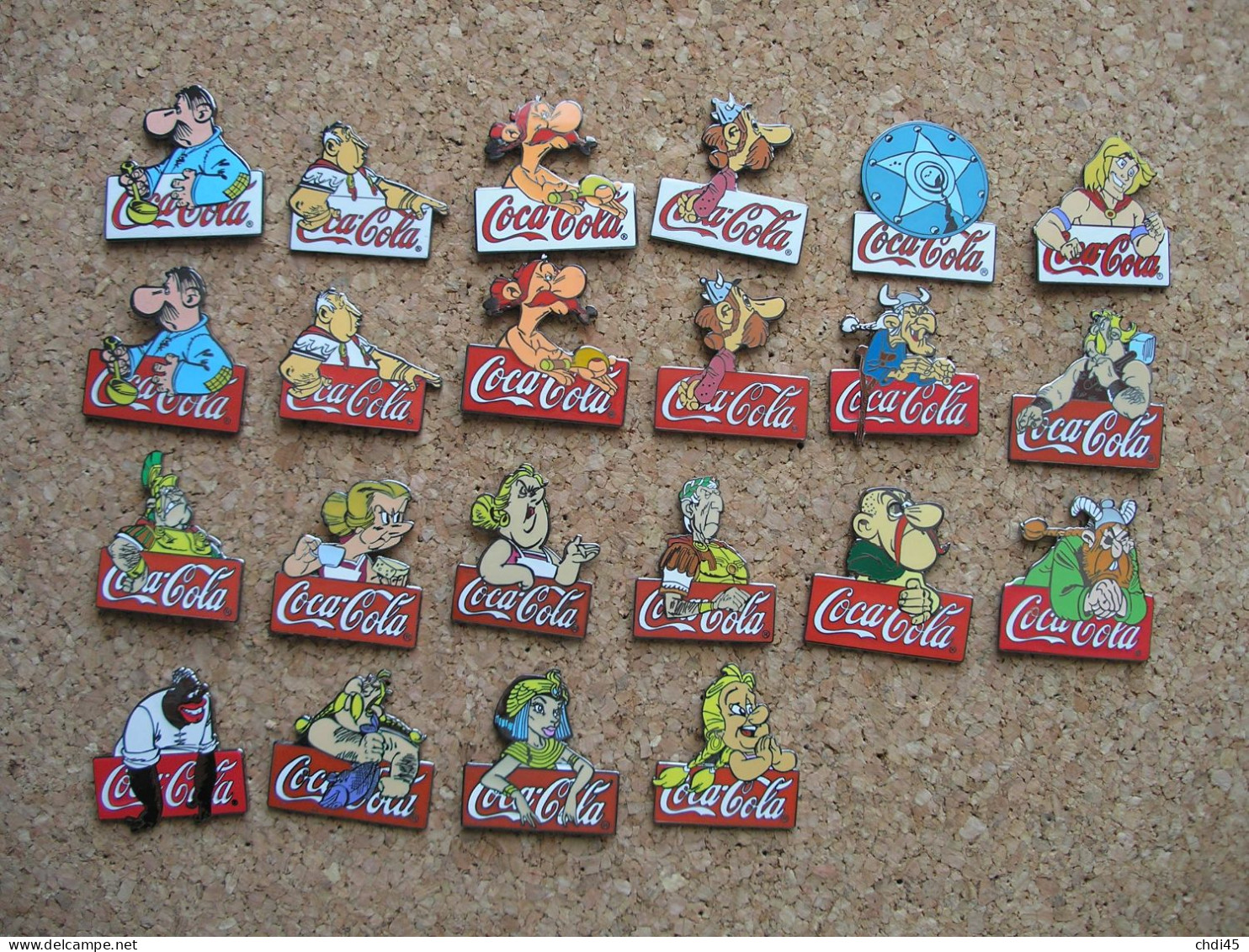 22 Pin's Personnages ASTERIX COCA COLA (lire La Description) - Comics