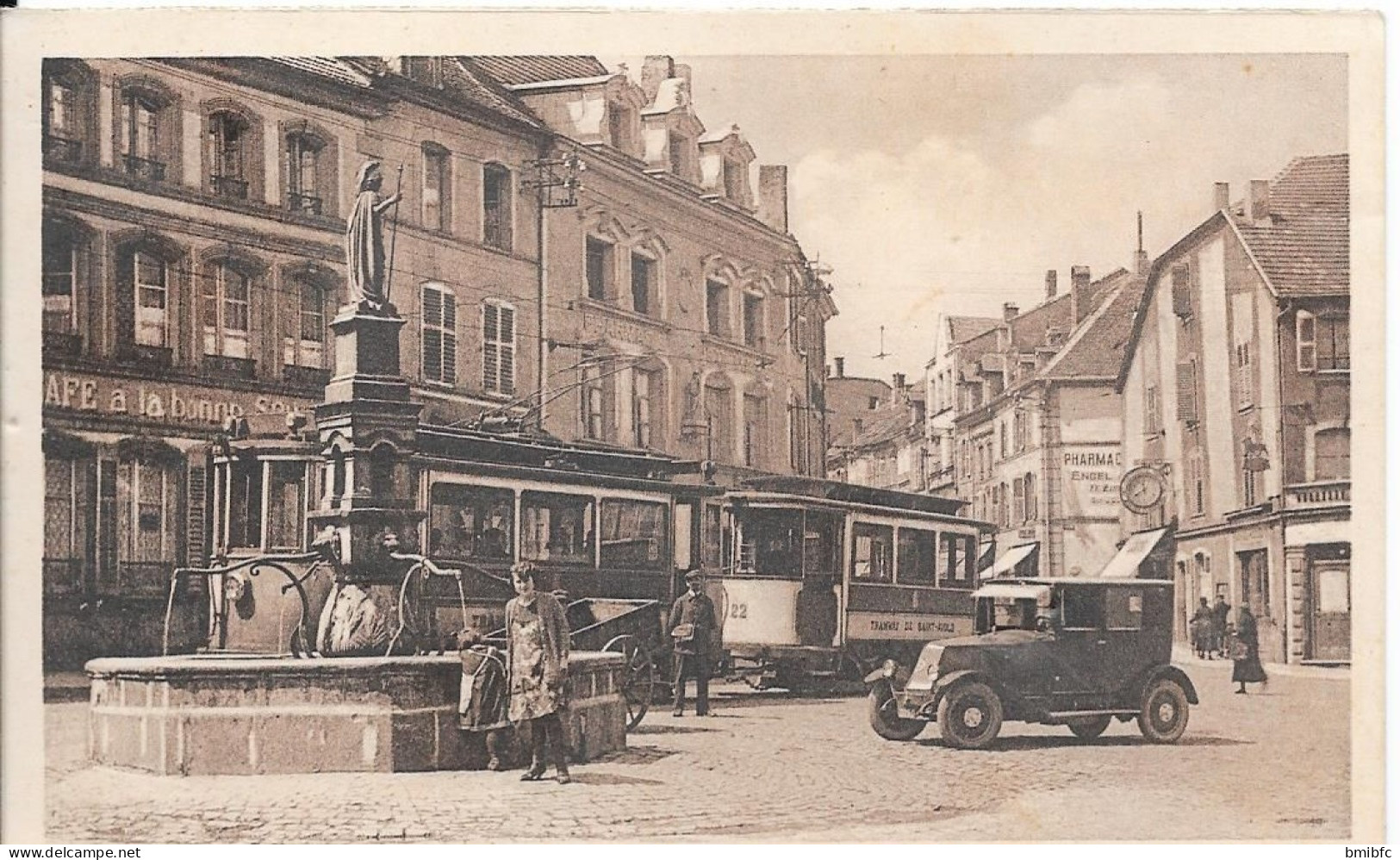 St AVOLD - Place De La Victoire - Saint-Avold